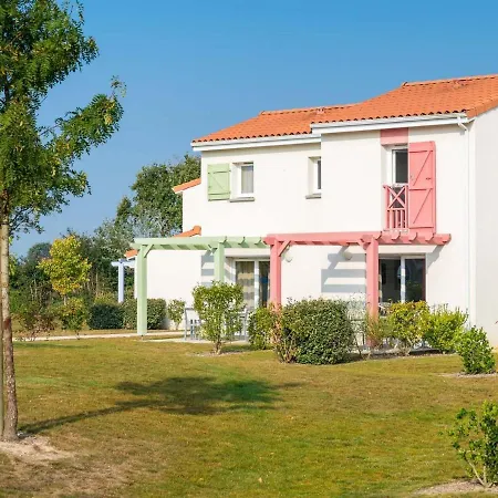 Well-kept 7 Km From The Beach Vakantiehuis Saint-Hilaire-de-Talmont